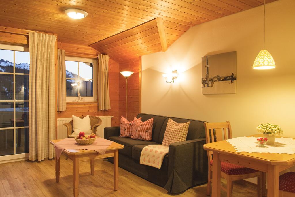 Alpenroesle Apartment Balderschwang Bagian luar foto